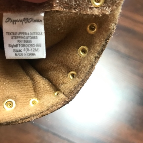 Baby Girl winter boot moccasin bundle - Picture 5 of 5